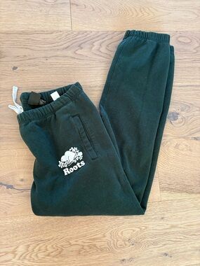 Roots sweatpants
